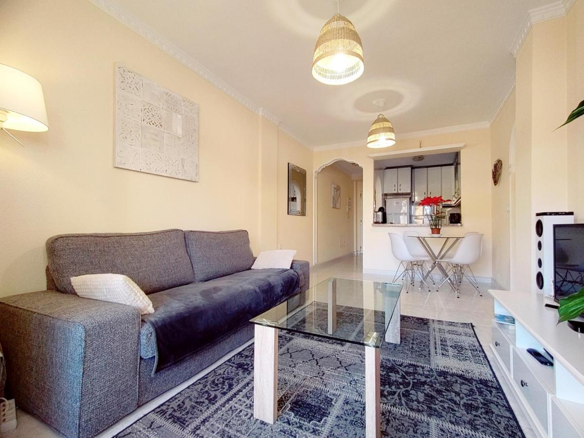 Apartment Fontana Golf Villamartin Dehesa de Campoamor  المظهر الخارجي الصورة